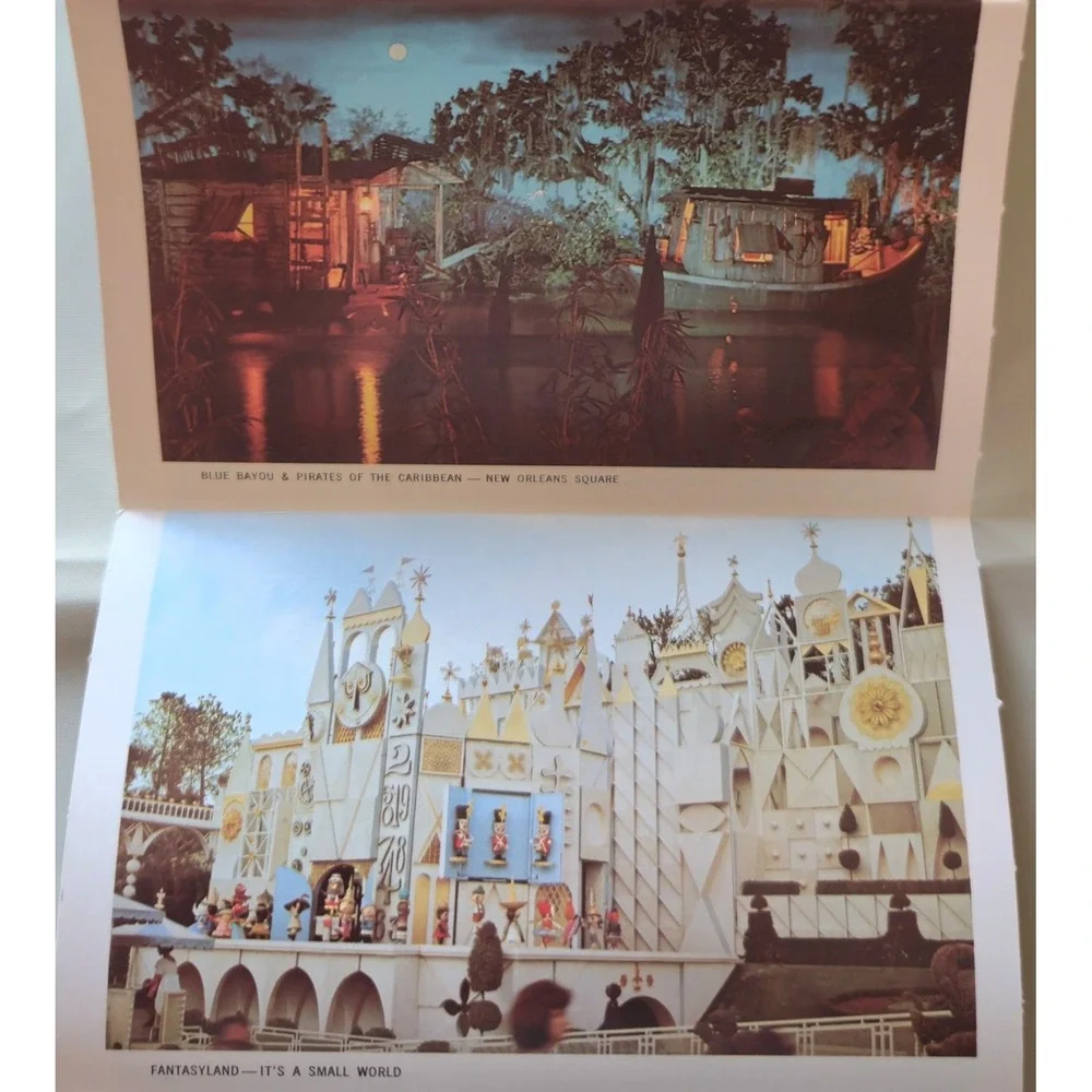 Vintage Disneyland 26 Scenes Postcard Booklet Walt Disney America Sings Souvenir
